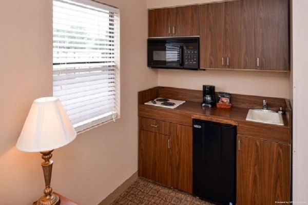 Briarwood Inn of Geneva